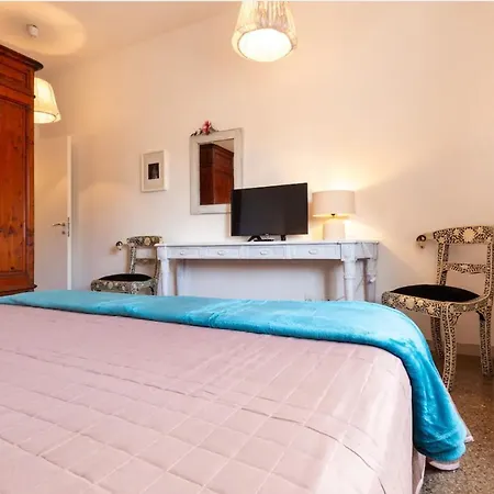Sunny Charming 3 Bdr, 3bath Διαμέρισμα